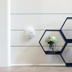 First Alert® - Basic™ Plug-in White Carbon Monoxide Alarm With Battery Backup -Magma Store 1039730 6