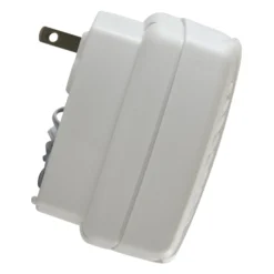 First Alert® - Plug-in White Carbon Monoxide Alarm With Battery Backup & Digital Display -Magma Store 1039746 5