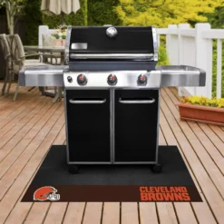 FanMats® 12181 - NFL "Cleveland Browns" 26" X 42" Grill Mat With "Browns Helmet" Logo & "Clevel& Browns" Wordmark