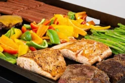 Blackstone® - 28" Classic Black Griddle Cooking Station -Magma Store 1517 4