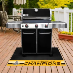 FanMats® 18250 - NHL "Pittsburgh Penguins" 26" X 42" Grill Mat With "2017 Stanley Cup Champions" Logo