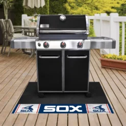FanMats® 2155 - MLB "1982 Chicago White Sox" 26" X 42" Retro Grill Mat -Magma Store 2155 2