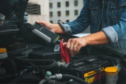 Goal Zero® - Venture Jump Starter & Power Bank -Magma Store 50000 8