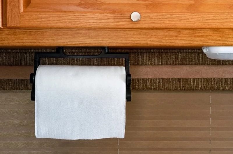 Camco® 57113 - Pop-A-Towel™ Black Plastic Paper Towel Holder & Carrier 4 Camco® 57113 - Pop-A-Towel™ Black Plastic Paper Towel Holder & Carrier - Image 4