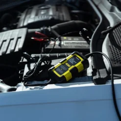 Wagan® 7402 - 12 V Intelligent Fully Automatic Battery Charger And Maintainer -Magma Store 7402 18