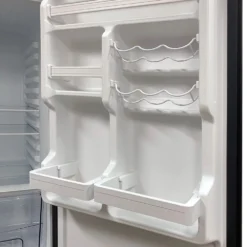 Way Interglobal® BCD280WEV804H-B-6/LHH - Everchill™ 11 Cu Ft 2 Doors Left Hand RV Refrigerator -Magma Store bcd280wev804h b 6 lhh 4 1