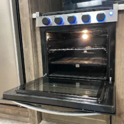 Way Interglobal® - Greystone™ RV Gas Cooking Range -Magma Store cf rv21 2