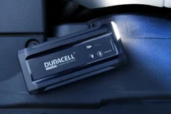 Duracell® - 12 V Compact Lithium Emergency Jump Starter With Bluetooth 18 Duracell® - 12 V Compact Lithium Emergency Jump Starter With Bluetooth -Magma Store drljs110b 8