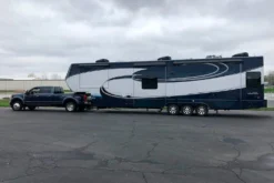 GEN-Y Hitch® - Executive™ 30.000 Lb Towing 5th Wheel King Pin Box -Magma Store gh 8050 5