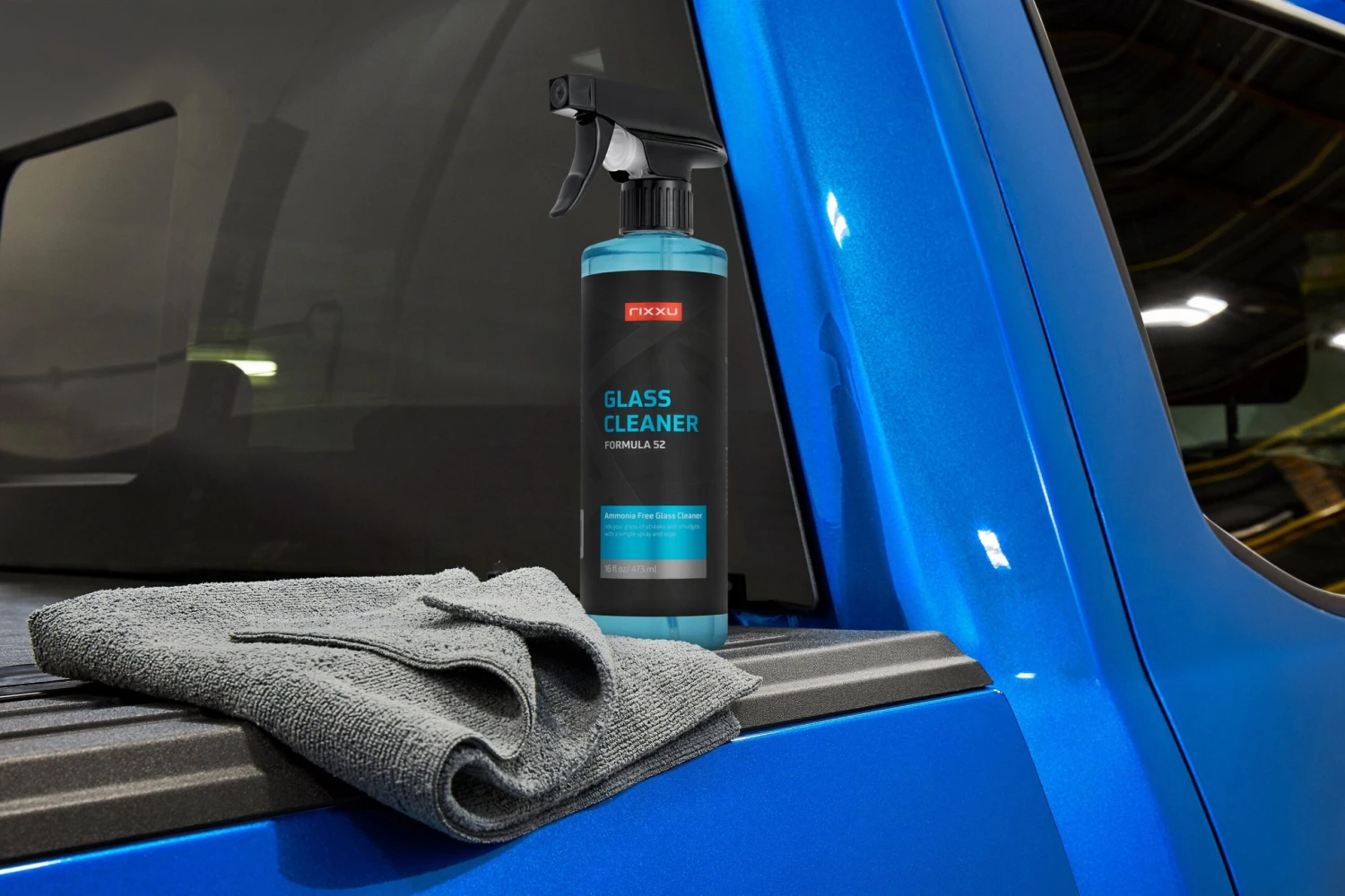 Rixxu™ GLSNOAM-16 - 1 Pt Glass Cleaner 4 Rixxu™ GLSNOAM-16 - 1 Pt Glass Cleaner - Image 4