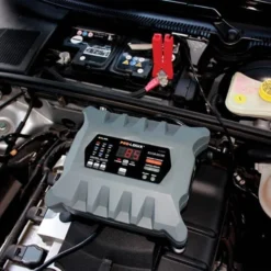 Solar® PL2310 - Pro-Logix™ 6 V/12 V Compact Battery Charger And Maintainer