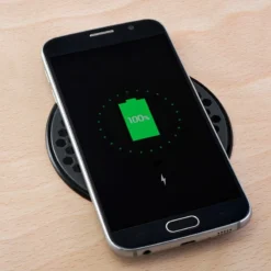 Scanstrut® - ROKK 12/24V Surface Mount Wireless Charger -Magma Store sc cw 02e 5