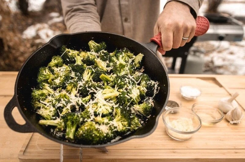 Camp Chef® - Seasoned 12" Cast Iron Frying Pan 4 Camp Chef® - Seasoned 12" Cast Iron Frying Pan - Image 4